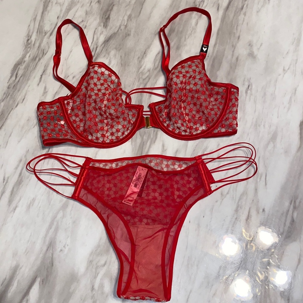 Victoria’s Secret Set